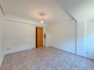 Etagenwohnung in Natzaret