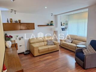 Appartement à El Raval. Piso reformado en santa coloma