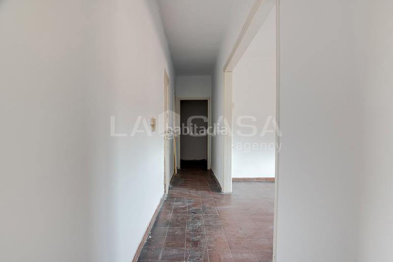 Foto 84f40446-8ae9-49a4-aff9-b55228ad696b. Piso  en venta en Sant Martí de Provençals en Barcelona