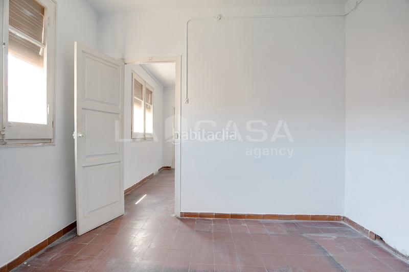 Foto 9b9f30c5-1cf1-4ff9-b519-3065e6fb4e8f. Piso  en venta en Sant Martí de Provençals en Barcelona