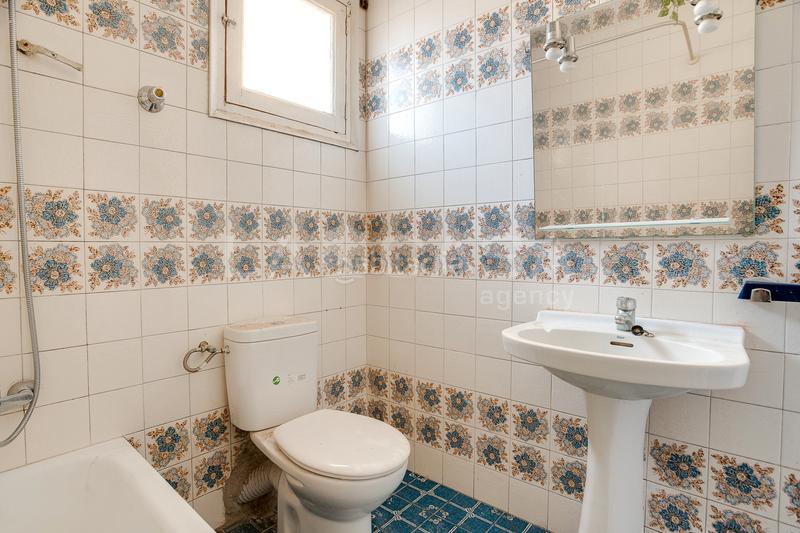 Foto ce7e60fc-4946-46e3-b340-5670a30512f4. Piso  en venta en Sant Martí de Provençals en Barcelona