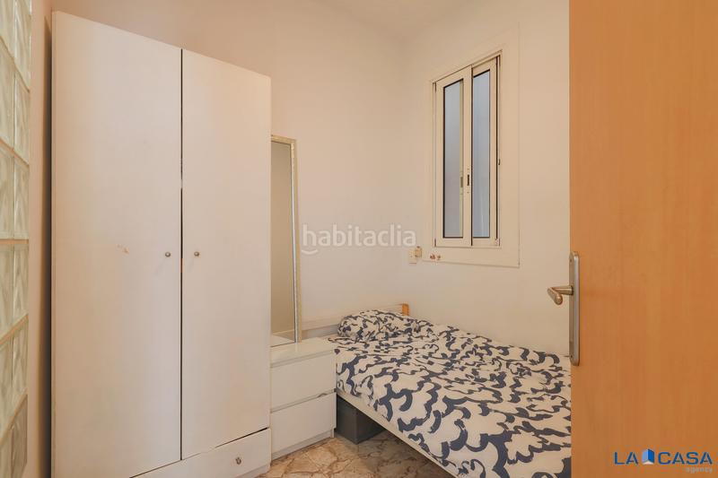 Foto ab3faee7-a8c3-4856-a406-3f2d4a76cf84. Appartamento in Hostafrancs Barcelona