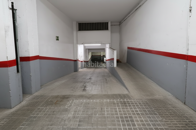 Foto 05e76312-9853-4d67-8dac-5fcff164d1cb. Parking voiture dans Santa Eulàlia Hospitalet de Llobregat (L´)