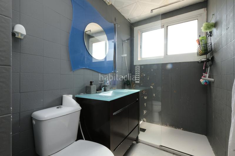 Foto 4bb49633-bdd8-4354-87eb-541772ae43e9. Piso en La Verneda - La Pau Barcelona