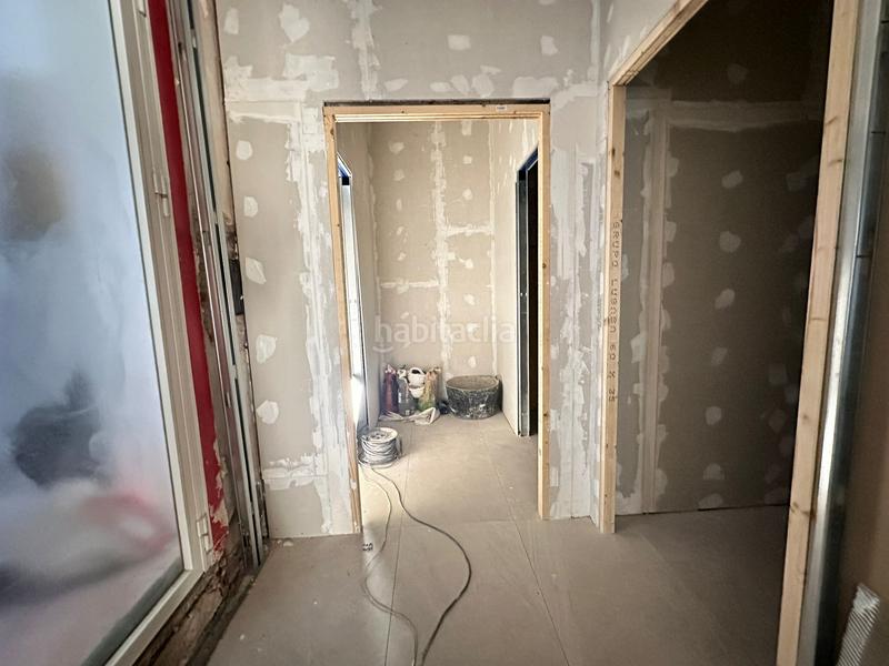 Foto 554503f7-e98b-4e2c-87ef-a1139fcaa120. Local comercial a L´Antiga Esquerra de l´Eixample Barcelona