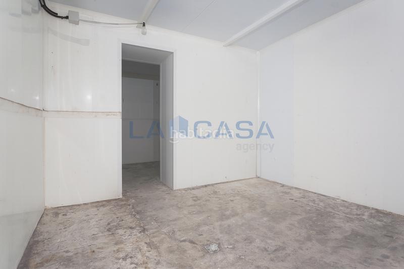 Foto d5d74cbc-7cfa-458a-bf6c-9029448453d5. Local comercial en Sagrada Família Barcelona