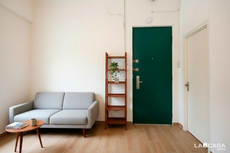 Foto 65dfd786-64ef-4d2d-9294-c7edd25ecd88. Pis a El Poble Sec - Parc de Montjuïc Barcelona