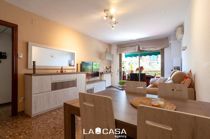 Foto 22faa236-365b-4448-a609-081d27ff70ab. Appartement dans La Florida Hospitalet de Llobregat (L´)