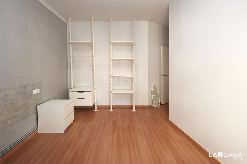 Foto 778a441f-b7c5-470d-b280-9c45bec52af7. Flat with heating in El Poble Sec - Parc de Montjuïc Barcelona