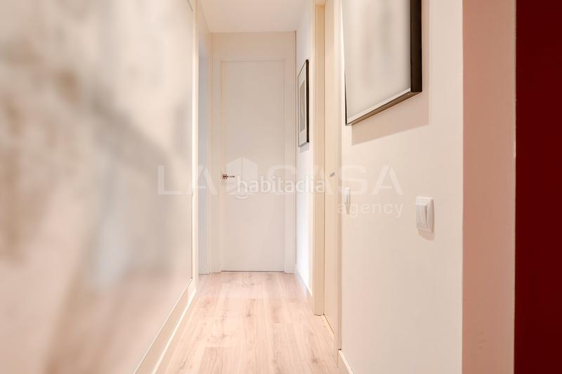 Foto 3718301e-3b24-4def-9330-e7089b2f87ff. Appartement dans Sant Antoni Barcelona