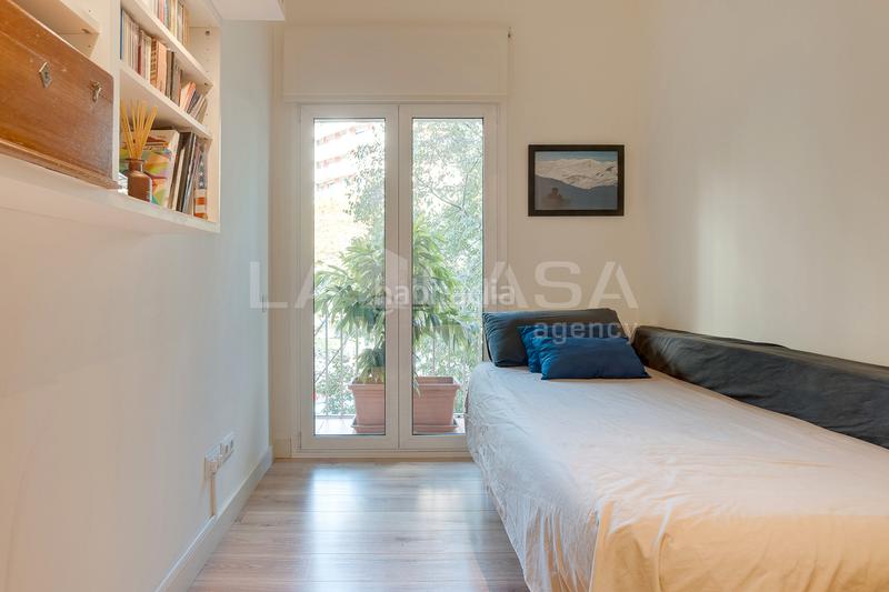 Foto af346b06-9bdb-4936-b507-9b50caa66070. Etagenwohnung in Sant Antoni Barcelona