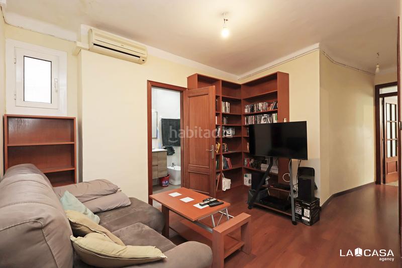 Foto e3d0a1d4-3b37-420b-81f7-aef22ecc2af9. Appartamento in El Poble Sec - Parc de Montjuïc Barcelona