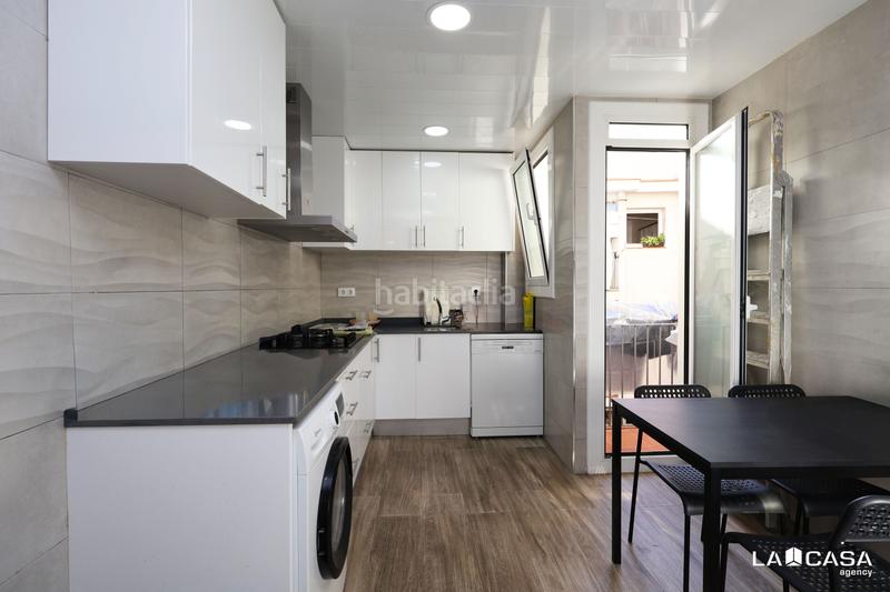 Foto f2da1028-a57c-4cbf-90d8-2b267a0f1e0d. Etagenwohnung in El Poble Sec - Parc de Montjuïc Barcelona