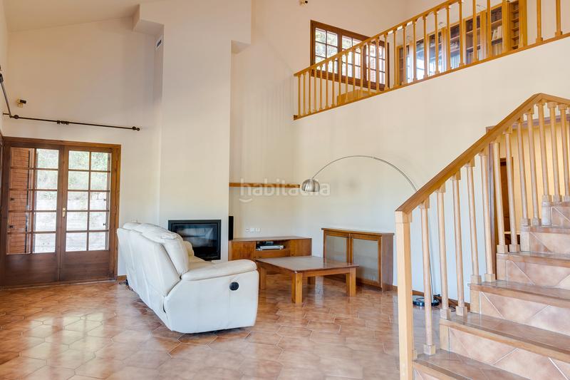 Foto ee1fd6dc-deb2-4dd8-93c4-06757ee01b97. Chalet con riscaldamento parcheggio piscina in Cabrils