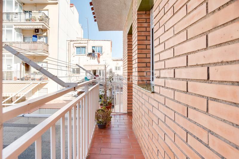 Foto eb2d2b91-f872-4dd4-8e1c-76a0bc1adb7c. Appartamento con riscaldamento in Sant Adrià Nord Sant Adrià de Besòs