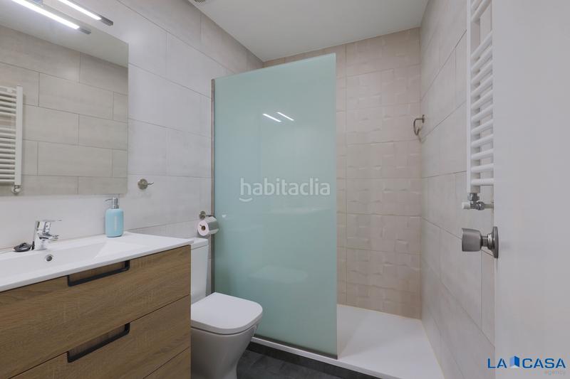 Foto 668cc77c-7c04-425d-82b7-b15b3d27957f. Piso en Barceloneta Barcelona