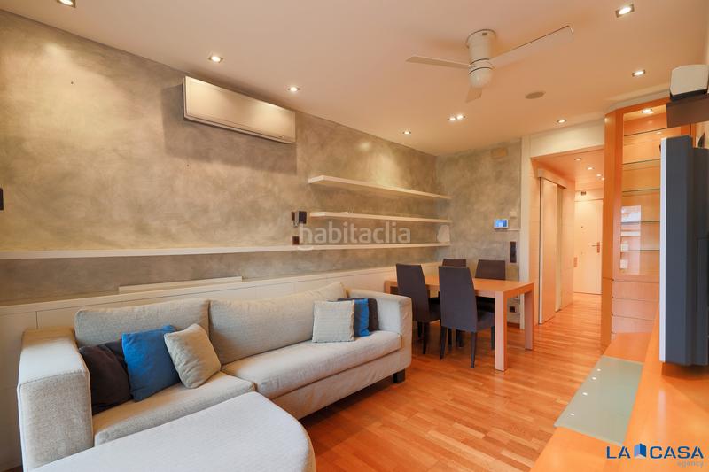 Foto 0ec92d9c-fb9d-4894-bea7-97574dc8b213. Appartamento con parcheggio in La Bordeta Barcelona