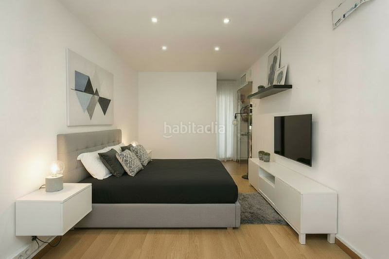 Foto 2922e785-437a-4b28-9b6e-b3b57cdeffa3. Business premise in El Poble Sec - Parc de Montjuïc Barcelona