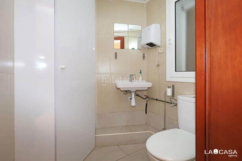 Foto cfde97a3-8dc1-46ae-a65f-9a2892b4e1a4. Business premise in El Poble Sec - Parc de Montjuïc Barcelona