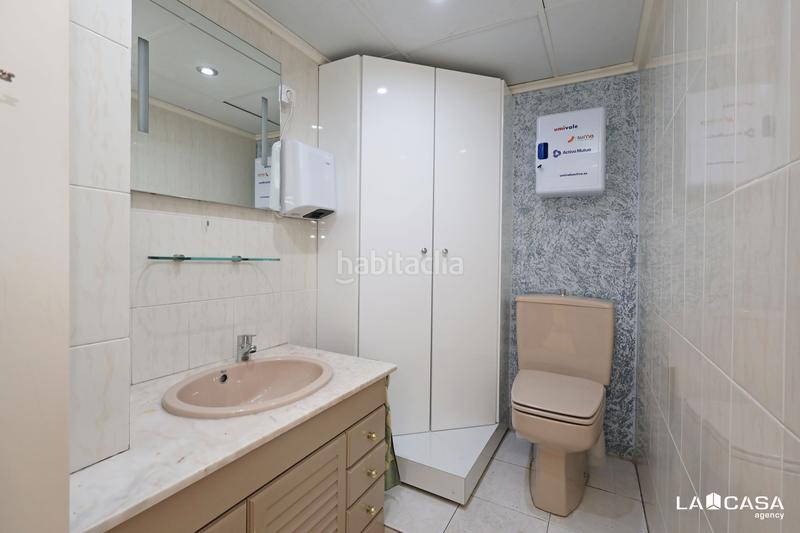 Foto f81ba14b-fa53-4e18-bdaa-b30ea6278679. Business premise in El Poble Sec - Parc de Montjuïc Barcelona