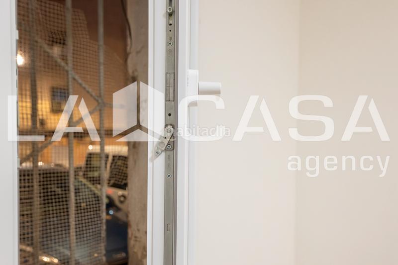 Foto ff5d2ec2-6d43-4c64-b26f-fe2286eeb904. Ground floor in L´Amistat Valencia