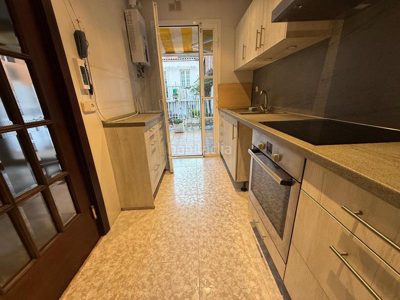 Foto 4415a47a-4316-46e1-bb8e-b94f36266b2a. Casa  de dos plantas en pubilla!! en Pubilla Cases Hospitalet de Llobregat (L´)