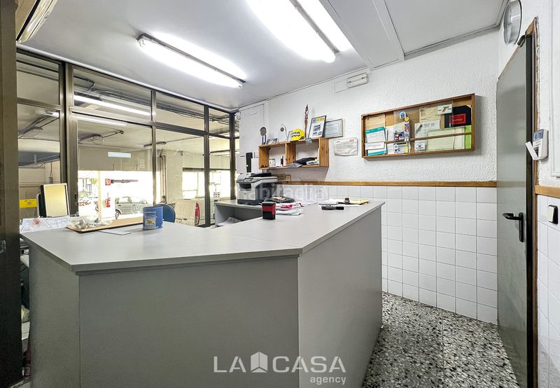 Foto 0514b736-59fb-4273-8a7d-e62f55c17ee1. Local comercial a Castell-Poble Vell Castelldefels
