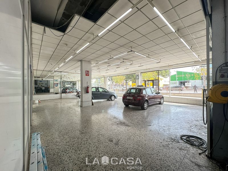 Foto 0670c403-eb5c-4f4f-950b-de20d5890e5b. Local comercial a Castell-Poble Vell Castelldefels