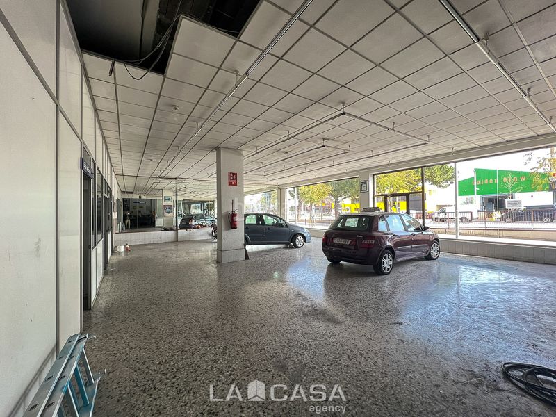 Foto d64c6143-9cde-483f-93df-cfeb442efe99. Local comercial a Castell-Poble Vell Castelldefels