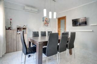 Flat in Pubilla Cases