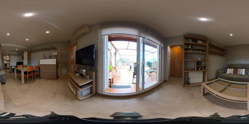 Foto f02e2d05-f814-4f0e-9591-ad30b1ab9b2c. Casa amb calefacció a La Font d´en Fargues Barcelona