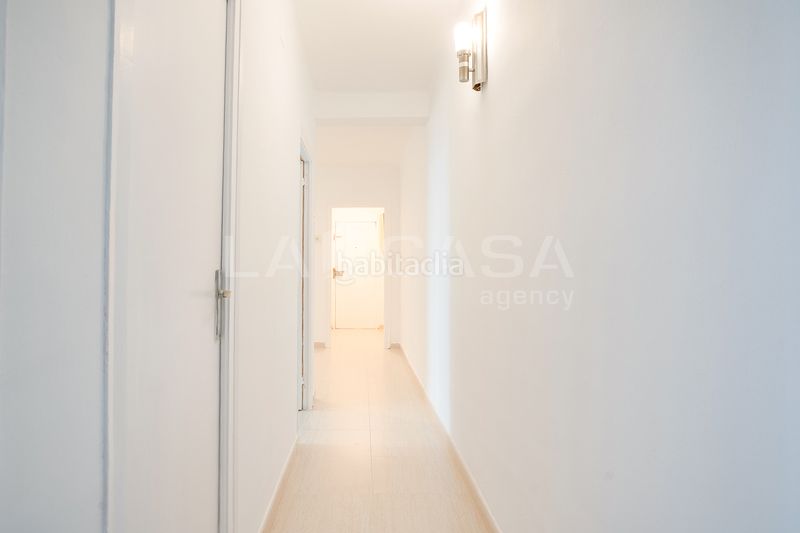 Foto d46bc617-ac5d-4ef3-bdba-760584f67c58. Piso en Sant Ildefons Cornellà de Llobregat