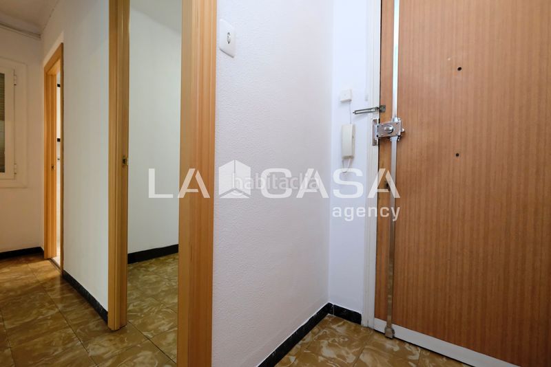 Foto 1838e157-fc87-4358-8d44-26fa58ca401a. Pis a Vilapicina - Torre Llobeta Barcelona