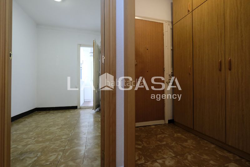 Foto c4b22159-bb10-4320-9a8e-b9d8d19c862a. Pis a Vilapicina - Torre Llobeta Barcelona