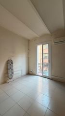 Etagenwohnung in Collblanc