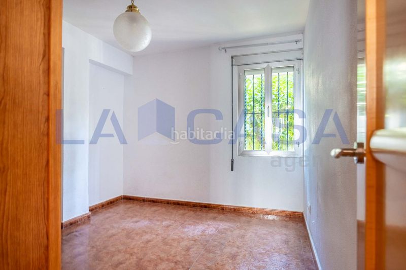 Foto ccba0f32-8628-42c4-b746-a8a2a2f58ca0. Pis a Juan XXIII - Rochelambert Sevilla