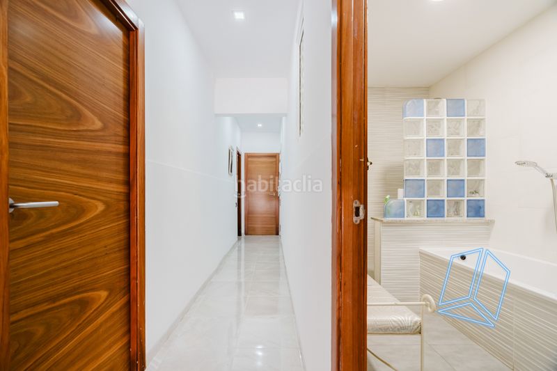 Foto 0b1a612a-ea69-4854-9f6f-bdc7d4572d52. Planta baja en Passeig Maragall Gavà