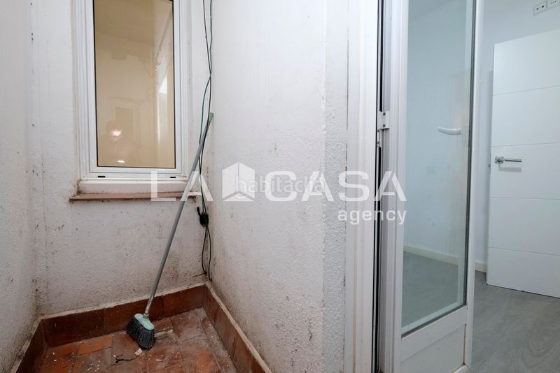Foto 02122f8e-61d0-4bf8-923d-790701e0b266. Planta baja en Horta Barcelona