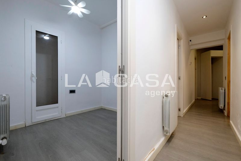 Foto 0ef266b7-3345-4a4c-8610-96aa5dc7b7d9. Planta baja en Horta Barcelona
