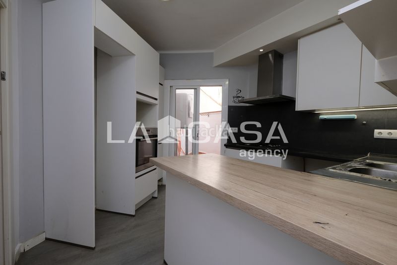 Foto 6d7a8637-65c9-48fe-828a-622074a6db56. Planta baja en Horta Barcelona