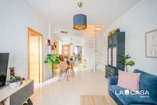 Zweistöckige Wohnung in Arco Norte - Avda España