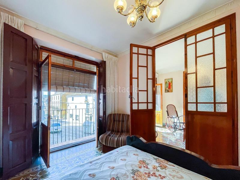 Foto 49cb5c51-50c2-4e3b-bead-1c8b43f4f58a. Casa te presentamos una encantadora casa de pueblo en venta en Caudete de las Fuentes