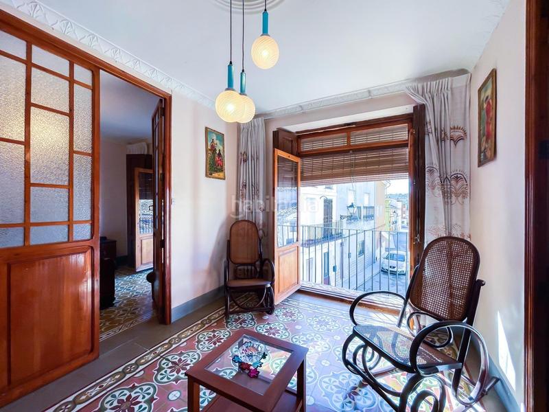 Foto d1ea623e-eb00-4a4e-a2e9-aea413b0e318. Casa te presentamos una encantadora casa de pueblo en venta en Caudete de las Fuentes