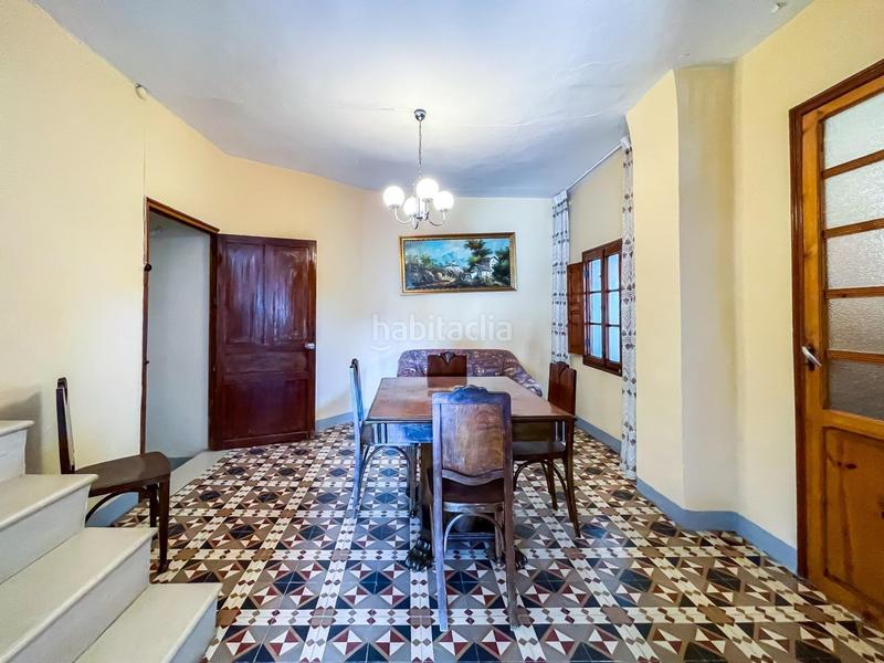 Foto f4af38ad-b1f4-499d-9f2a-a2294dafdde6. Casa te presentamos una encantadora casa de pueblo en venta en Caudete de las Fuentes