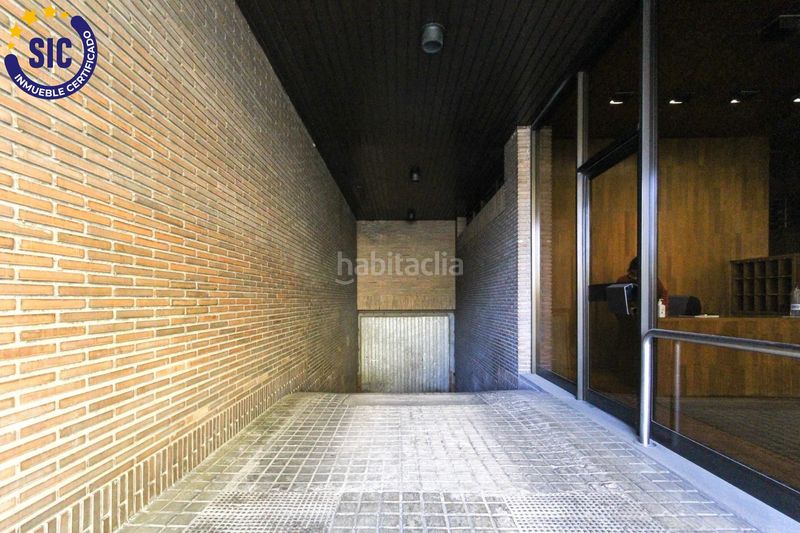 Foto 16f79eca-8d8f-42e4-9ac8-1a84b6f1cb72. Aparcament cotxe a Russafa Valencia
