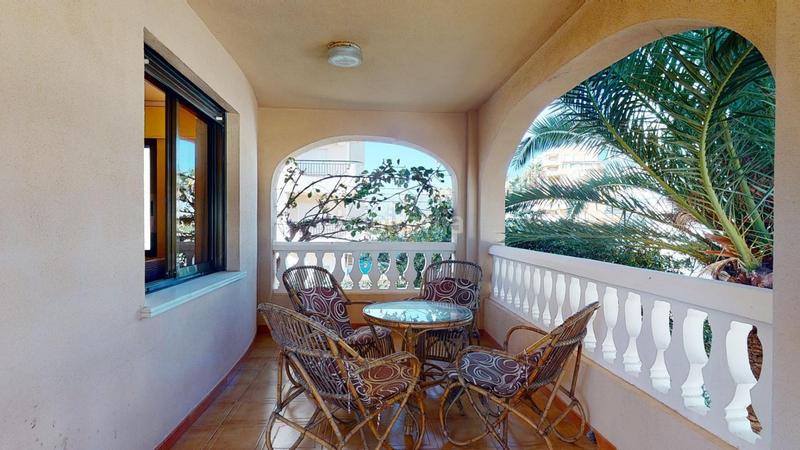 Foto 13ce30d1-40ee-4c83-84d8-78567d98da89. Chalet una joya en la playa en Xeraco