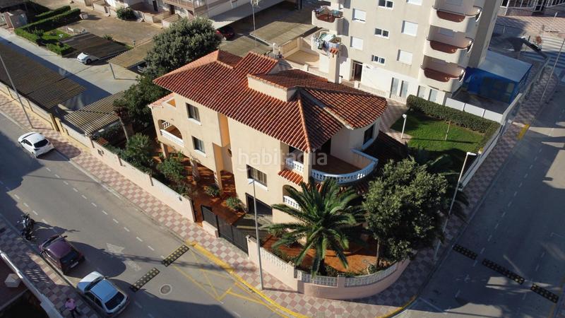 Foto 480be2e0-406b-4bb1-8710-a4c639119259. Chalet una joya en la playa en Xeraco