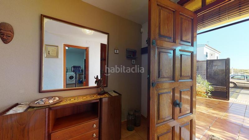 Foto 61126d1c-dbac-4114-96dd-87b94063b924. Chalet una joya en la playa en Xeraco