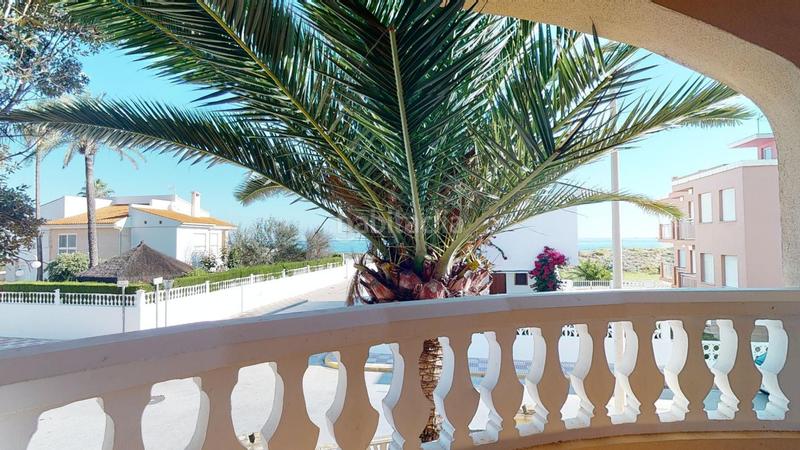 Foto 91ecc9a3-ae8d-448b-8b0f-3833c627bbe6. Chalet una joya en la playa en Xeraco