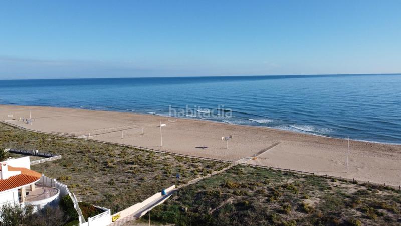 Foto c5548b21-37c1-4c45-8940-0f75219e68f3. Chalet una joya en la playa en Xeraco